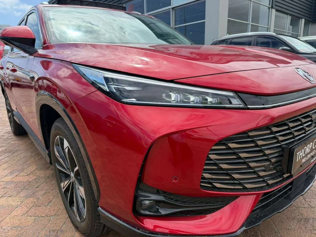 MG HS 2.0T AT Luxury