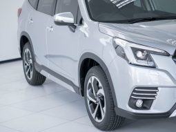 
										2024 Subaru Forester 2.0i-S ES CVT full									