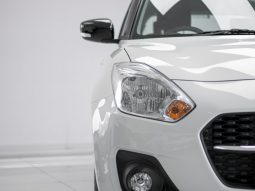 
										2024 Suzuki Swift 1.2 GLX full									