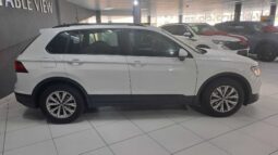 
										2020 Volkswagen Tiguan 1.4TSI Trendline DSG full									