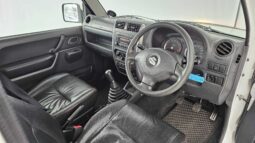 
										2010 Suzuki Jimny 1.3 full									