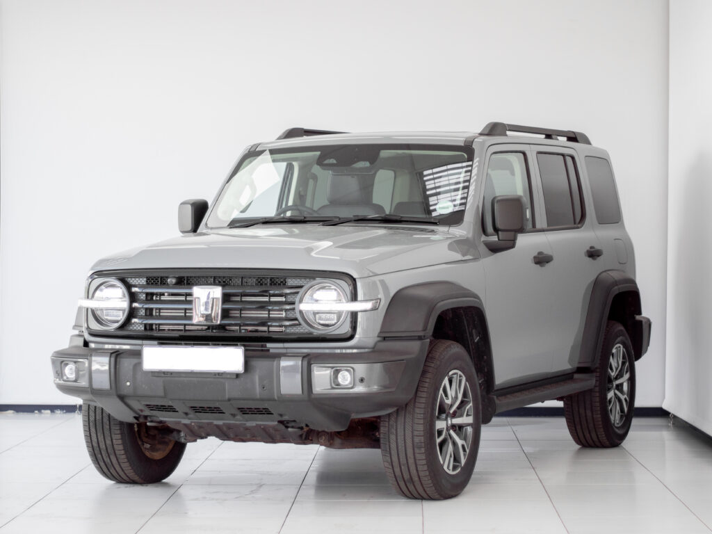 2025 GWM Tank 300 2.0T 8AT 4X4 Super Luxury